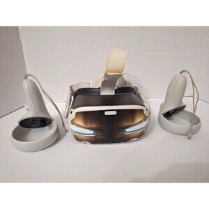 Oculus Meta Quest 2 Virtual Reality Headset Both Controllers, USED, WORKS! READ